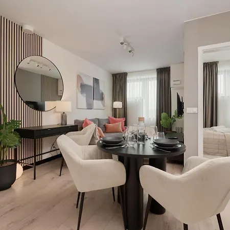 Apartment Wroclavia Dyrekcyjna By Renters Wroclaw