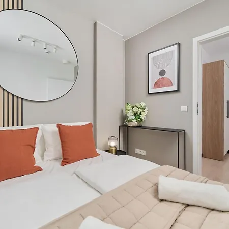 Wroclavia Dyrekcyjna By Renters Apartment