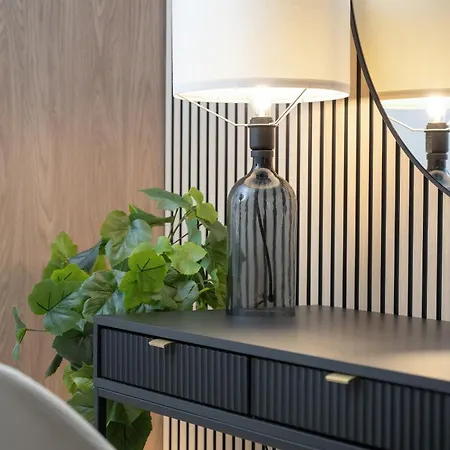 Wroclavia Dyrekcyjna By Renters Apartment *